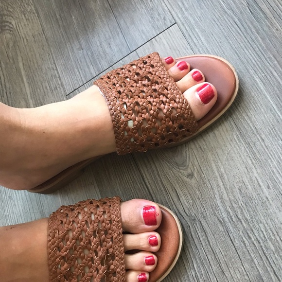 Taget slip on shoes in camel Brown - Picture 4 of 4